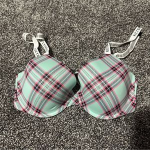 Victoria Secret T-shirt bra 34D